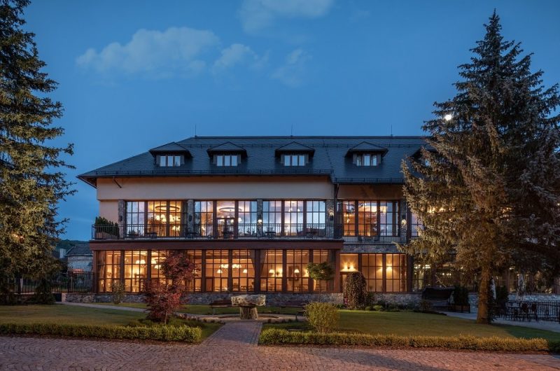resort Sobotín sál